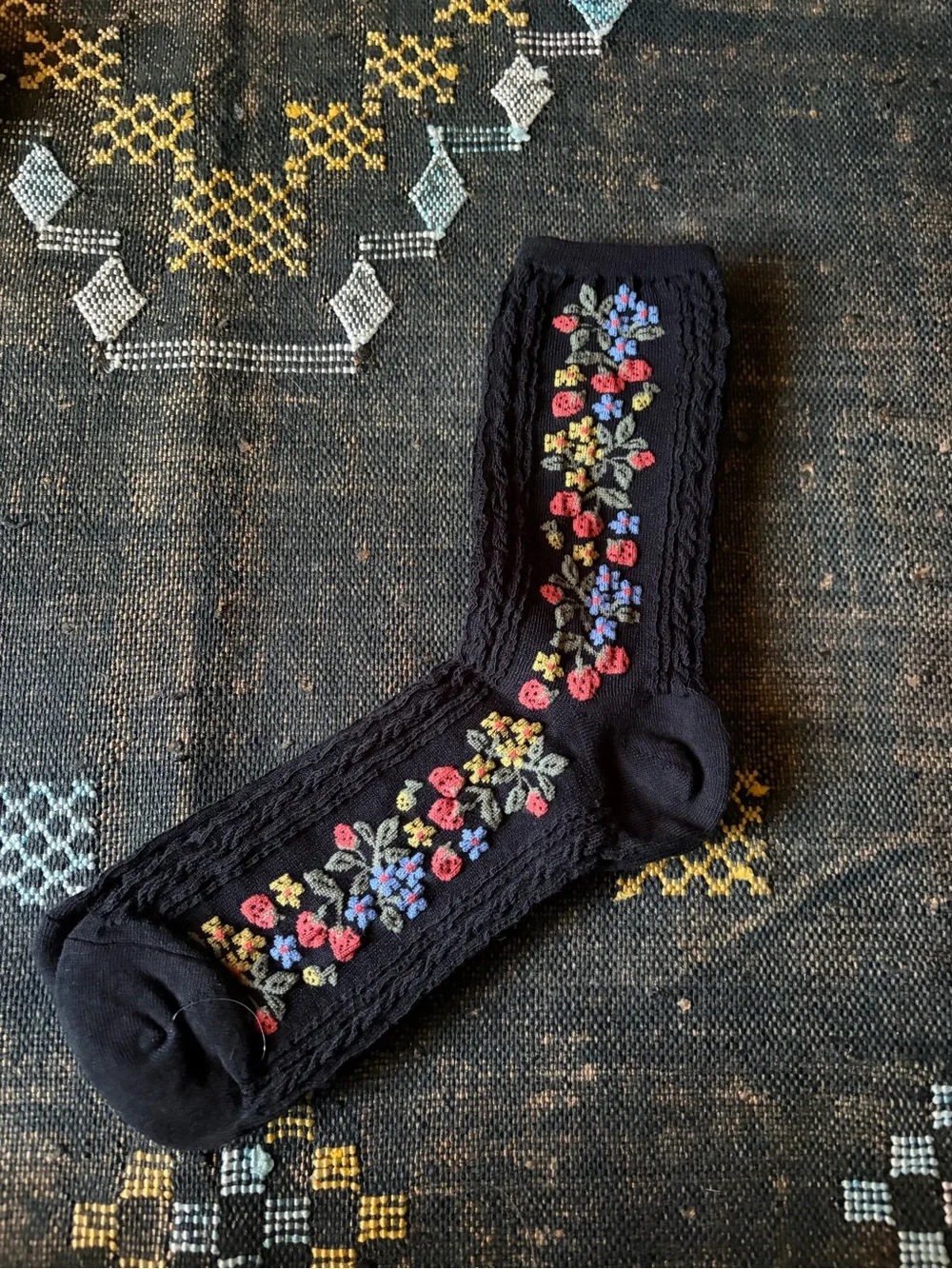 Tiepology nwt socks